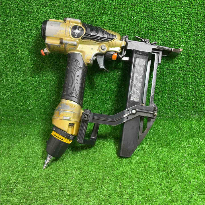 【中古品】 ハイコーキ(HIKOKI ※旧:日立工機) 高圧フロアタッカ N5004HMF 【藤沢店】