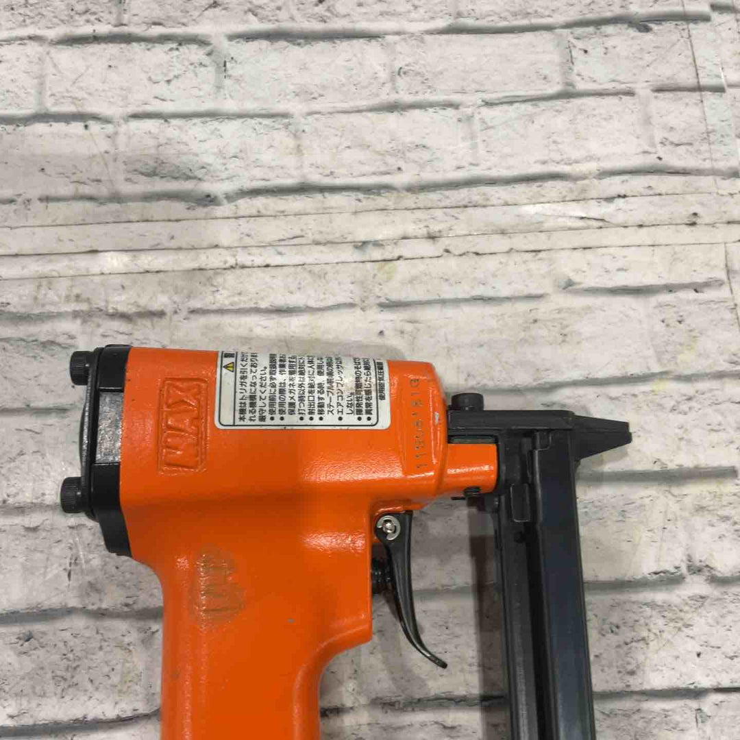 ◇マックス(MAX) 常圧ステープル用エアネイラ TA-20A/413J【川口店】