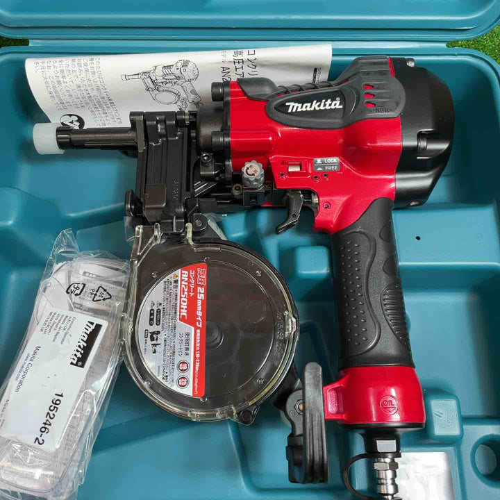 マキタ(makita) コンクリート用高圧エア釘打ち機 AN250HC【桶川店】