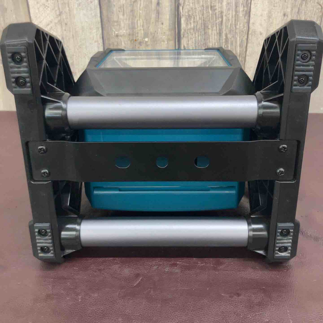 【中古品】 マキタ(makita) コードレススタンドライト 40Vmax ML003G 青 【東大和店】