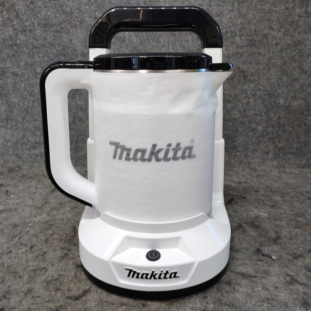 マキタ(makita) コードレスケトル KT360DZW【川崎店】