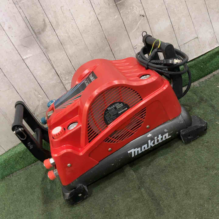 ★マキタ(makita) エアコンプレッサー AC400XLR 動作確認済【川口店】