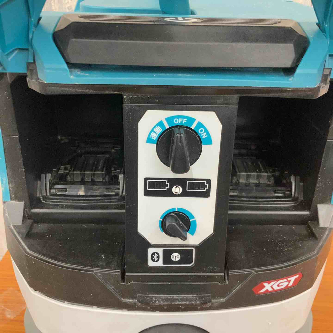 ★マキタ(makita) コードレス集じん機 VC002GZ【八潮店】