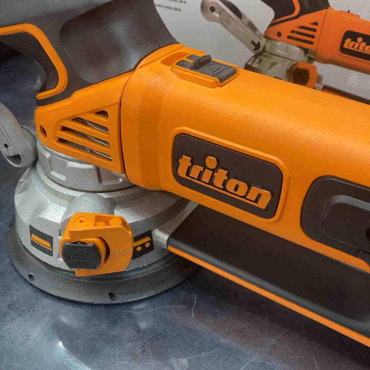 ◇トライトン(Triton) ギヤードオービタルサンダー TGEOS【川越店】