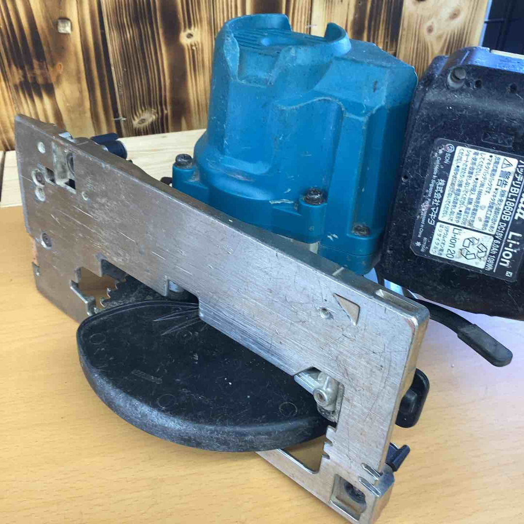 マキタ(makita) コードレス丸のこ HS631DZ DIY 木材 プラスチック 金属 コンクリート 切断 直線切り 角材の横引き 縦切り 溝掘り 留め継ぎ 【越谷店】