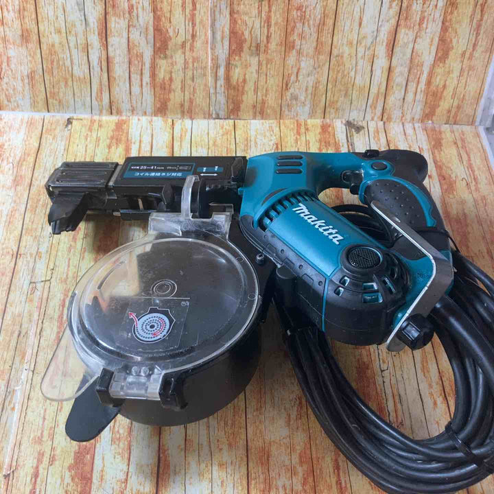 ☆マキタ(makita) オートパックスクリュードライバー 6841R【川崎店】
