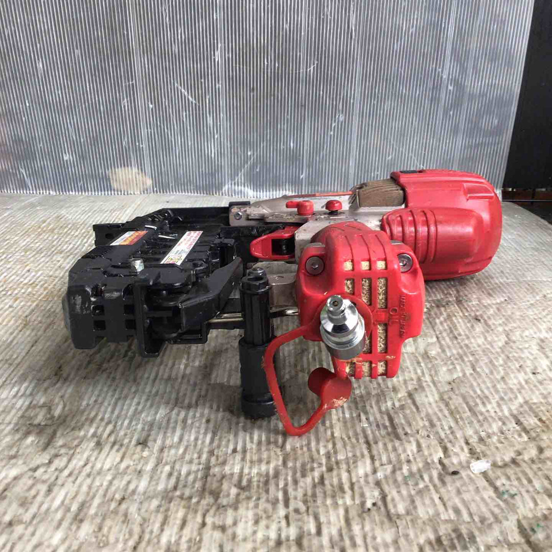 マックス(MAX) 高圧フロアタッカ HA-50F1(D)/4MAフロア 床材 留め付け フローリング材 下地材 構造用合板【越谷店】