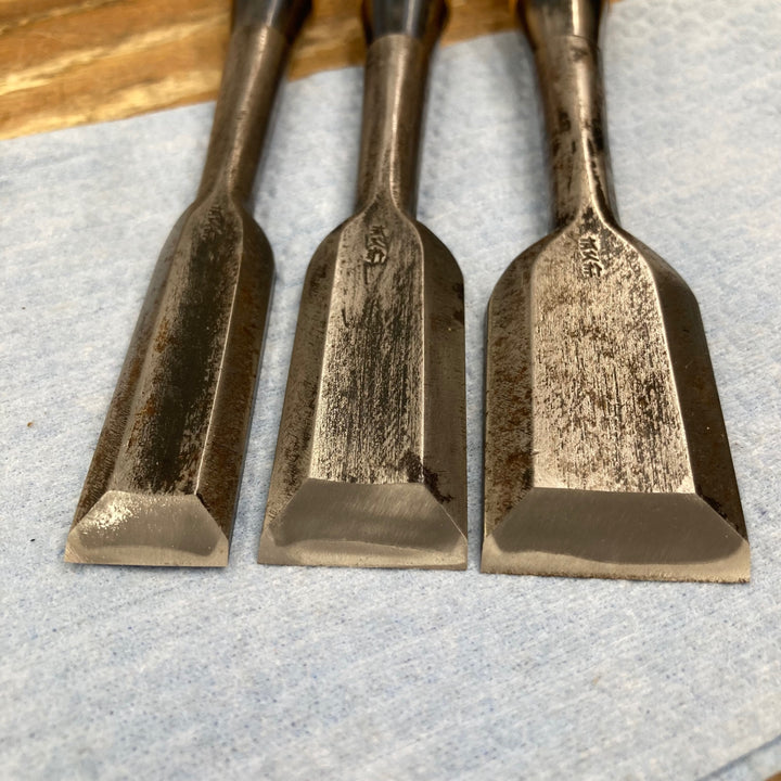 【中古美品】　「左久作」銘 鑿10本組 2代目 池上喬庸氏作 大工 和工具 Japanese Chisel【柏店】