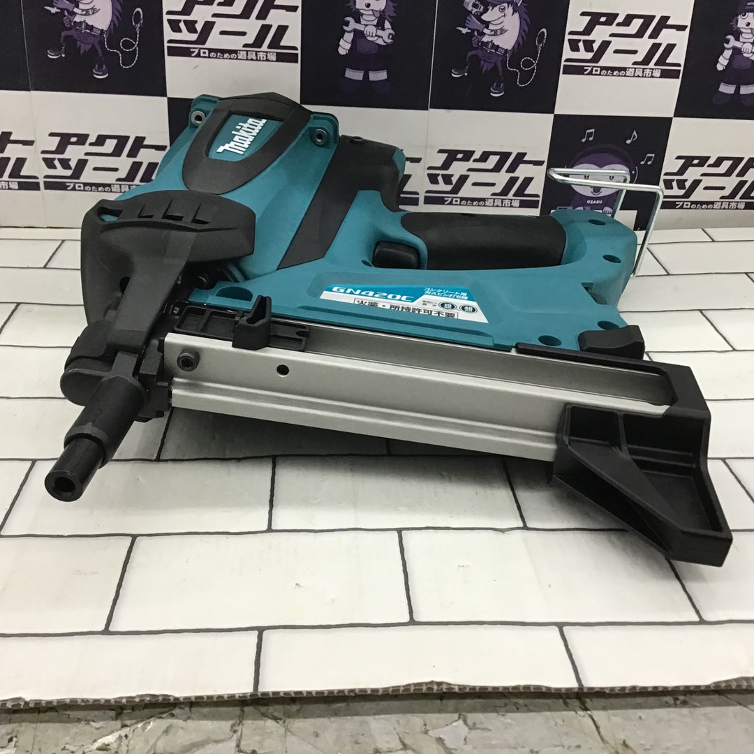 ★マキタ(makita) コードレスコンクリート用ガスピン打ち機 GN420C【所沢店】