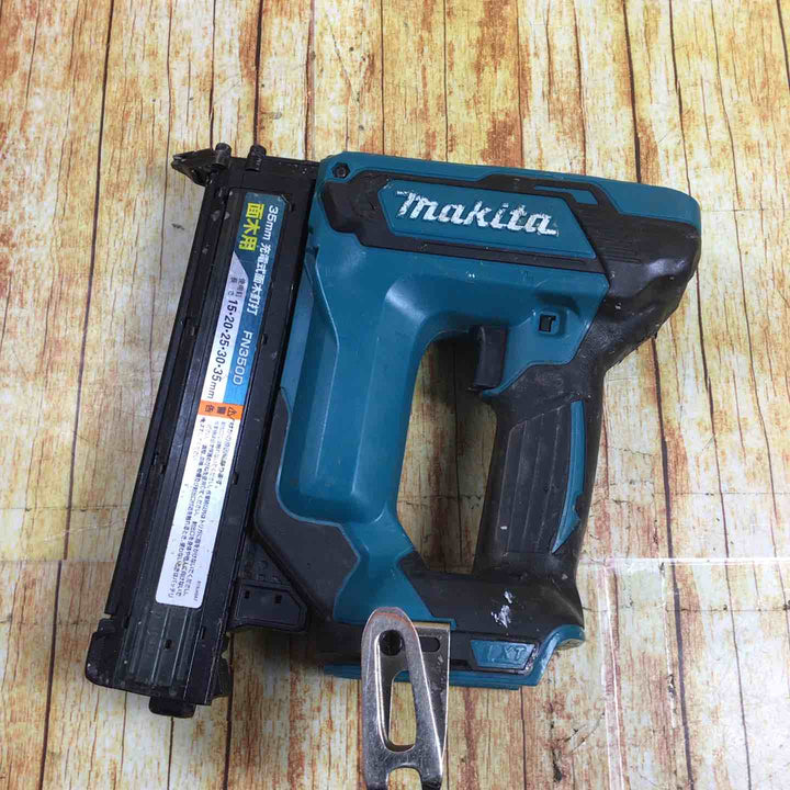 マキタ 充電式35mm面木釘打ち機 FN350DZ【川崎店】