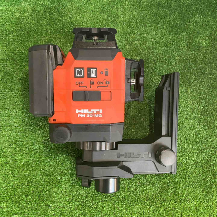 ◇ヒルティ(HILTI) グリーン コードレスレーザー墨出し器 フルライン PM30-MG【草加店】