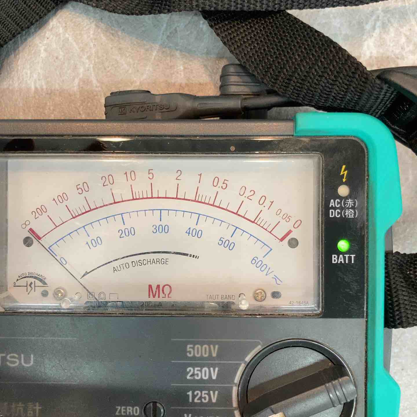 共立電気計器 (KYORITSU) 絶縁抵抗計 KEW3432 楽天市場】共立電気計器 絶縁抵抗計 メガ KEW3432 : 電設工具の