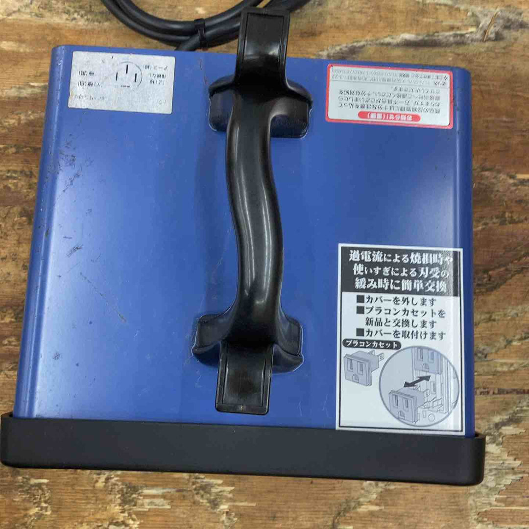 ◇日動工業 降圧専用トランス 200V→100V 単巻トランス 連続定格 安全ブレーカ付 30A NTB-300D-CC-100V【柏店】