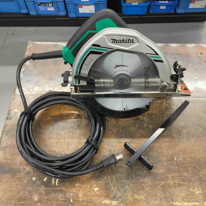 ☆マキタ(makita) 190mm電気マルノコ  M585【戸田店】