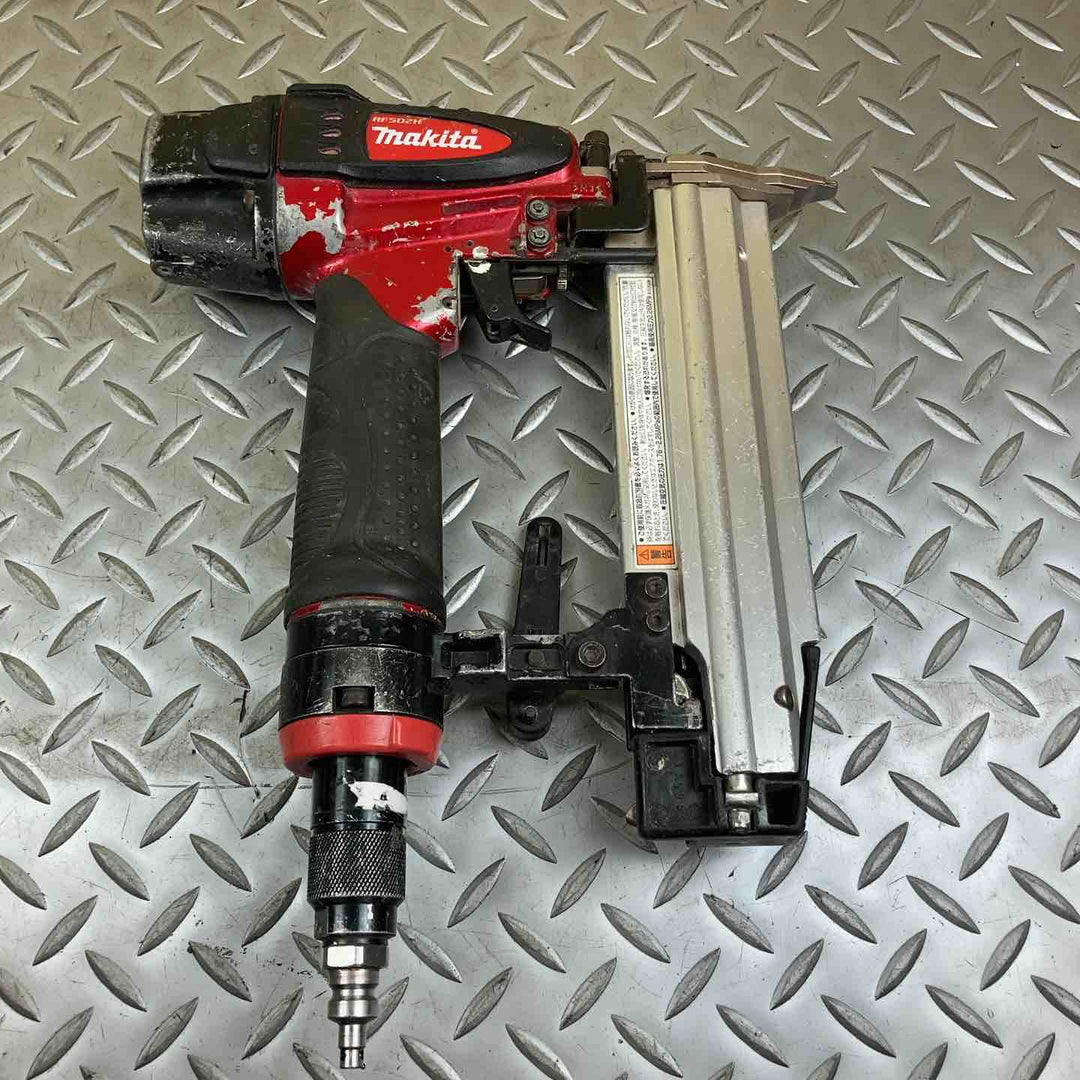 マキタ(makita) 仕上釘打(フィニッシュネイラ) AF502H【川崎店】