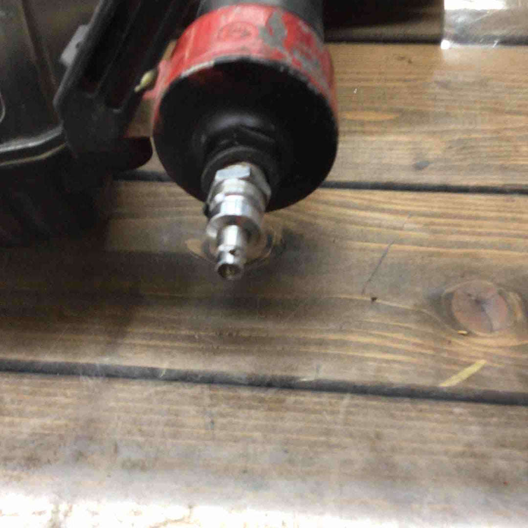 ★マキタ(makita) 高圧エア釘打ち機 AN630H【戸田店】