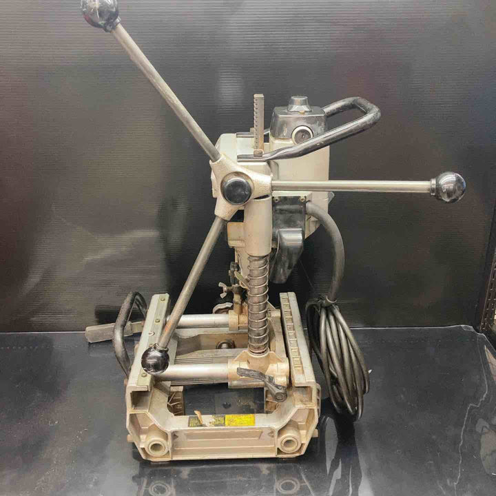 ◇マキタ(makita) 4寸手動角のみ 7304【川越店】