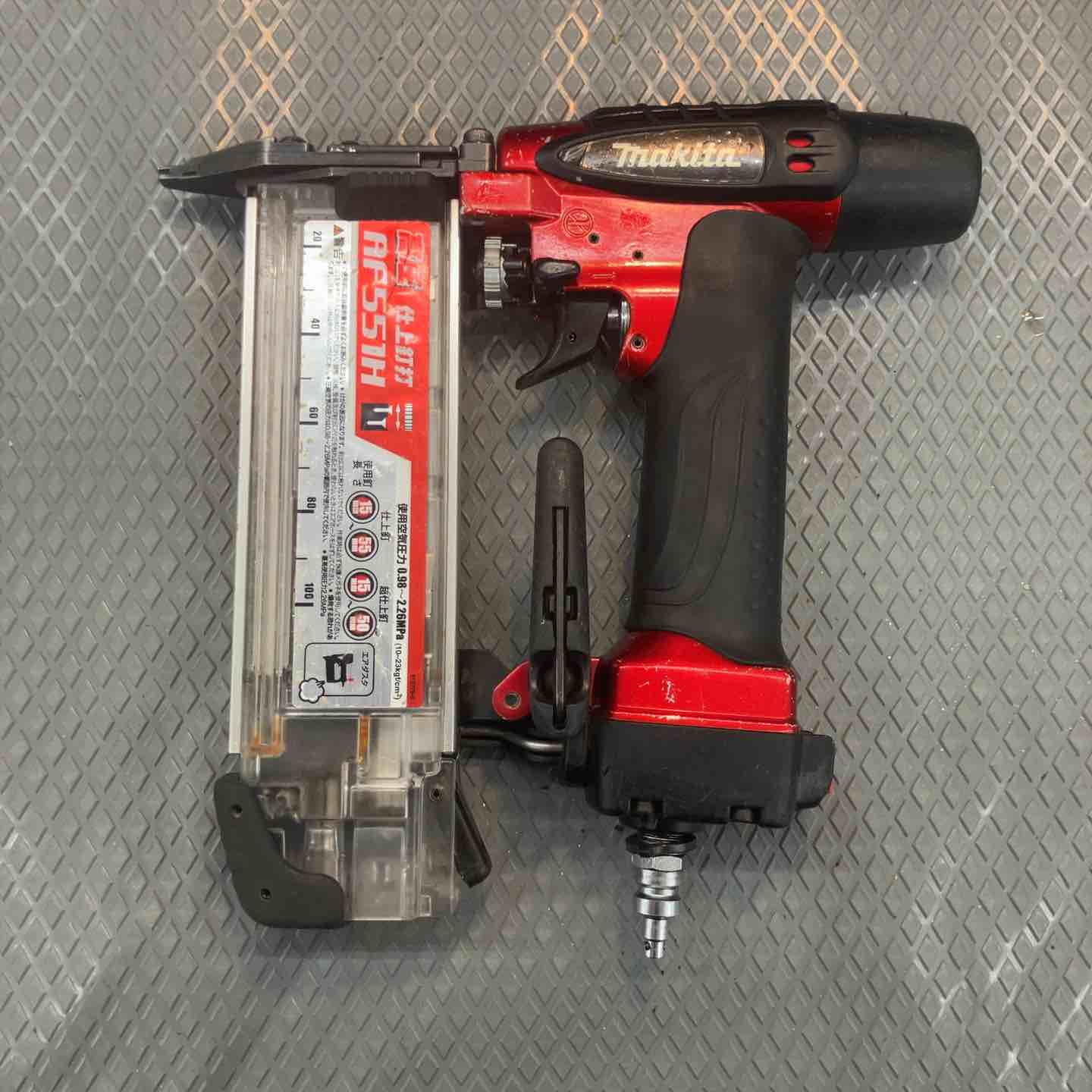 中古品】マキタ(makita) 高圧フィニッシュネイラ AF551H【所沢店