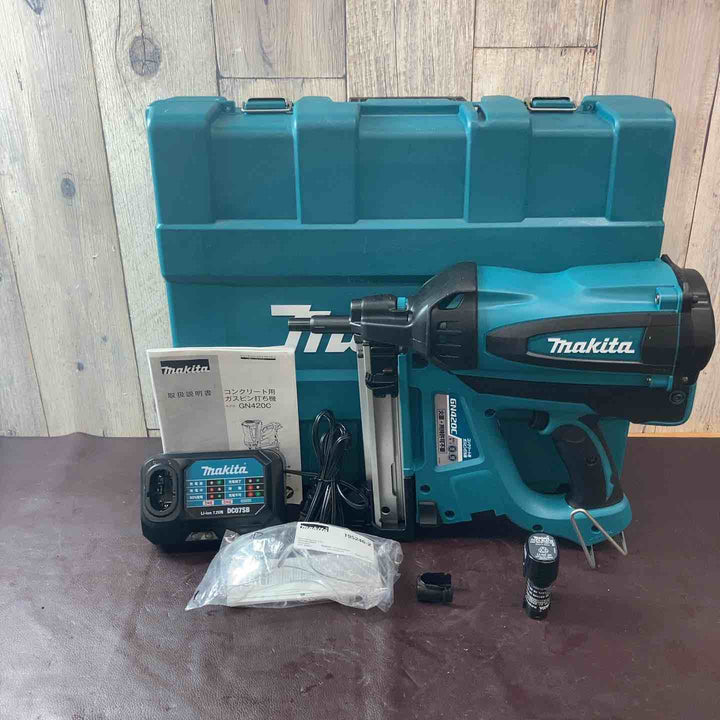【中古品】 マキタ(makita) コードレスコンクリート用ガスピン打ち機 GN420C 7.2V 【東大和店】