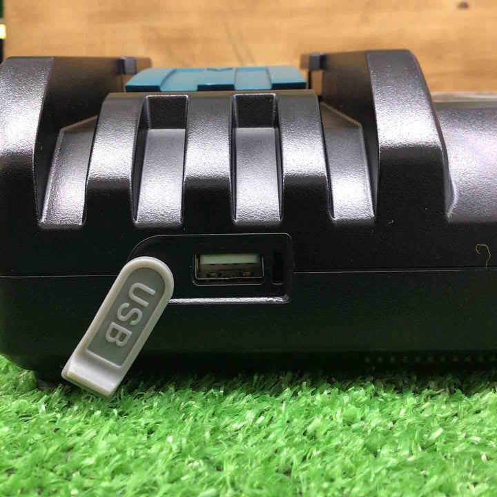 【未使用品】 マキタ/makita 急速充電器 DC18RF 【鴻巣店】