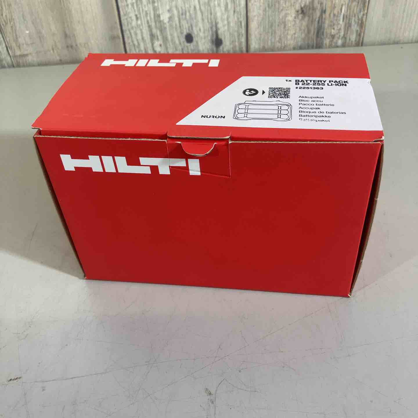 未使用品(未開封)】☆純正品☆HILTI バッテリー B 22-255 LI-ION HILTI