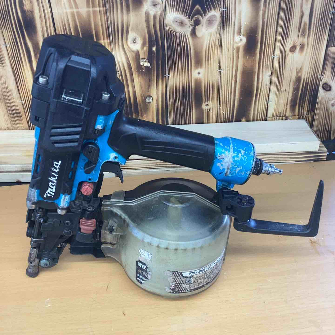 ★マキタ(makita) 高圧エア釘打ち機 AN636HM【越谷店】