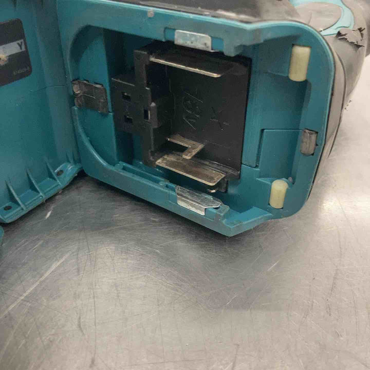 ★マキタ(makita) 24mmコードレスハンマドリル HR244DZKV【所沢店】