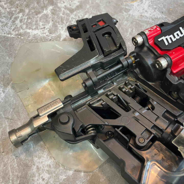 ★マキタ(makita) 高圧エア釘打ち機 AN636H【八潮店】