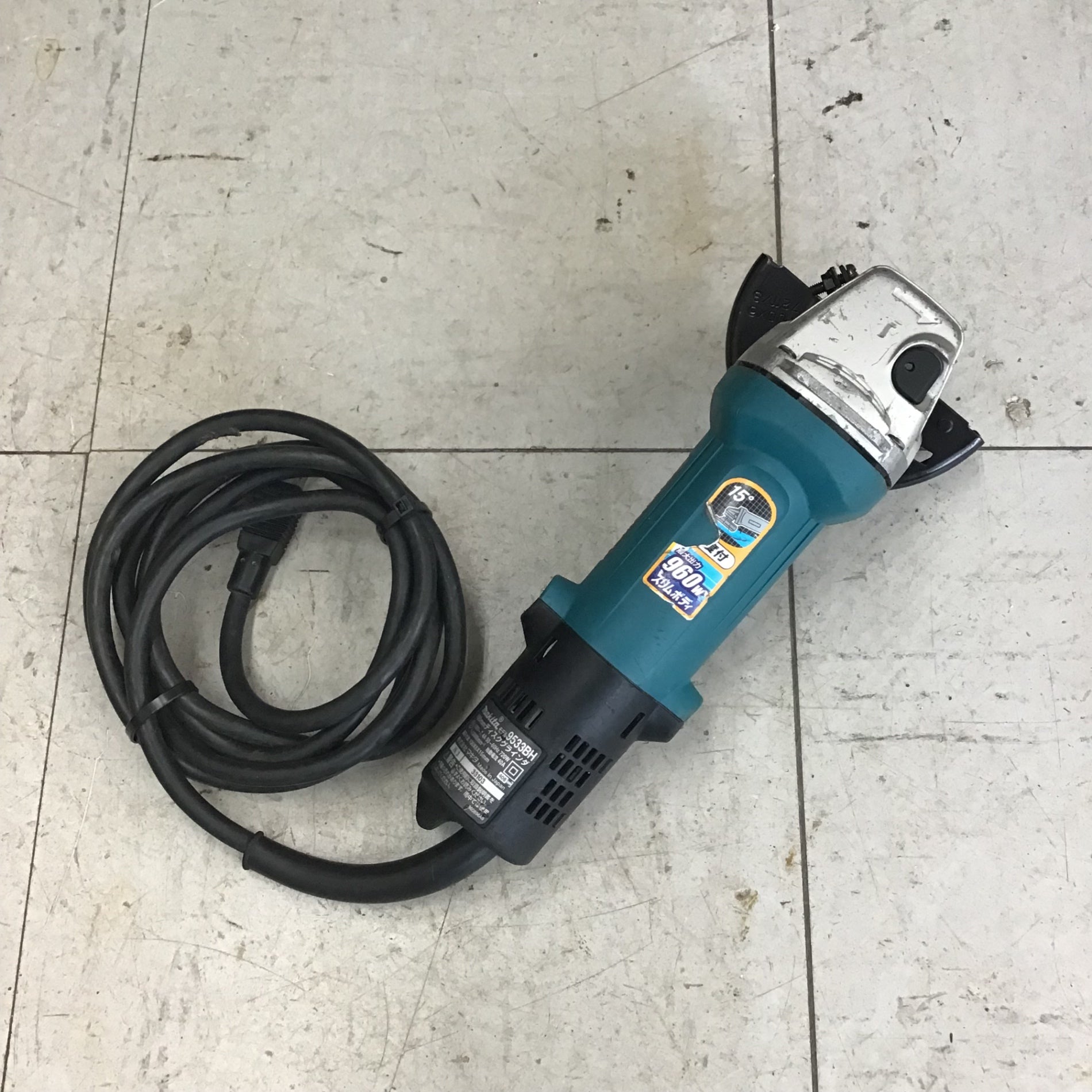 中古品】 マキタ/makita 100mmディスクグラインダー・9533BH 【鴻巣店】 – アクトツールオンラインショップ