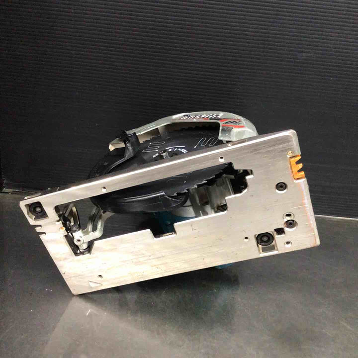 ★マキタ(makita) コードレス丸のこ HS631DZ【戸田店】
