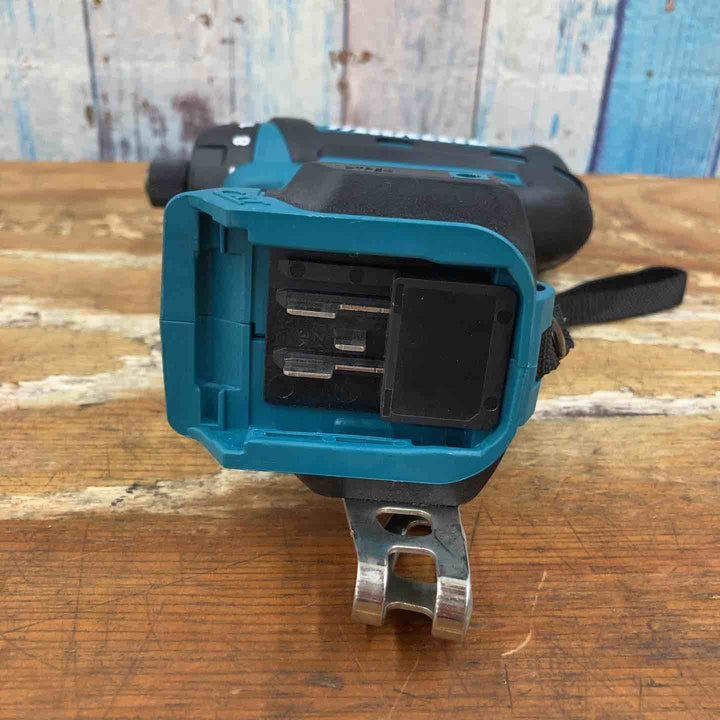 ◇マキタ(makita) コードレスドリルドライバー  DF031DZ (本体のみ)【柏店】