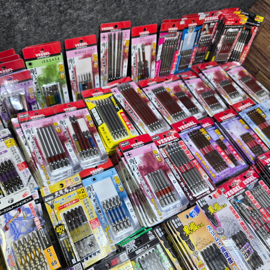 【未使用・大特価まとめ売り！】ビット5本入り 200パックまとめ売り 六角軸6.35mm インパクトドライバー用 メーカー・サイズ混合 計1000本【桶川店】