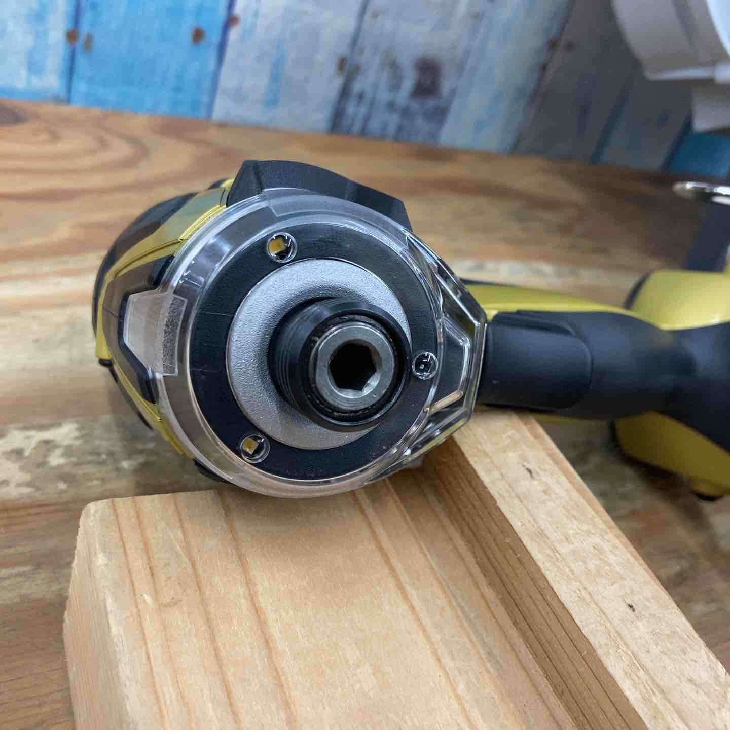 未使用/長期保管品】リョービ(RYOBI) コードレスインパクトドライバー