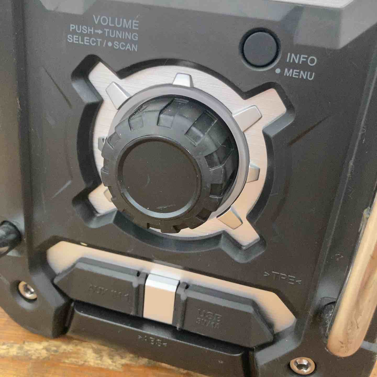 ☆マキタ(makita) コードレスラジオ MR108B【柏店】 – アクトツール