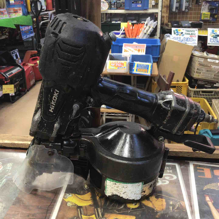 〇HiKOKI(ハイコーキ) 高圧ロール釘打機 アブソリュートブラック パワー切替機構・エアダスタ付 NV65HR2(SAB)【草加店】