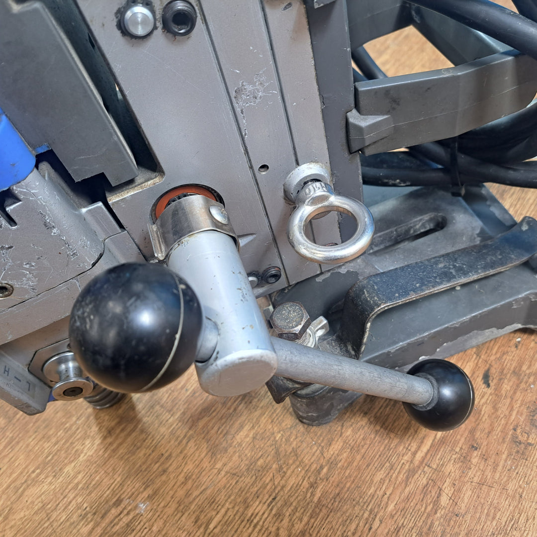 シブヤ コアドリル TS-255PRO SPEED 高速 最大穿孔径160mm コアビット多数付属 【岩槻店】