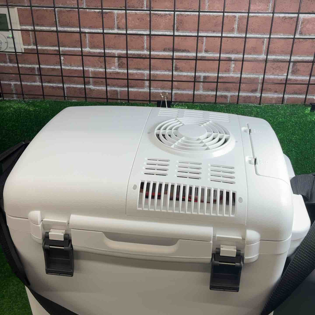 【藤沢店】 【美品】 ハイコーキ(HIKOKI ※旧:日立工機) コードレス冷温庫 UL18DA(NM)