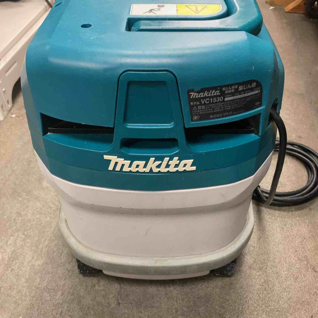 ★マキタ(makita) 15L集じん機(粉じん専用) VC1530【川崎店】