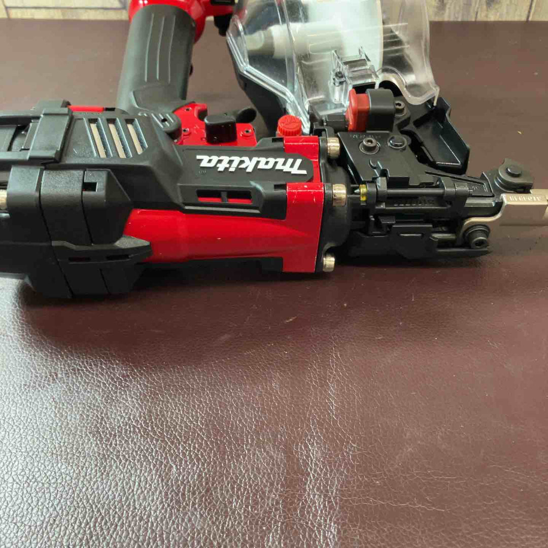 【中古品】★マキタ(makita) 高圧エア釘打ち機 AN636H【東大和店】