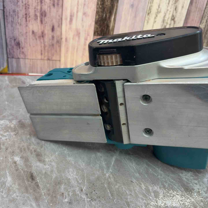 ☆マキタ(makita) 電気カンナ KP0800A【八潮店】