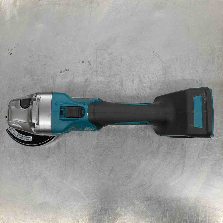 ★マキタ(makita) 100mmコードレスディスクグラインダ GA001GZ【戸田店】