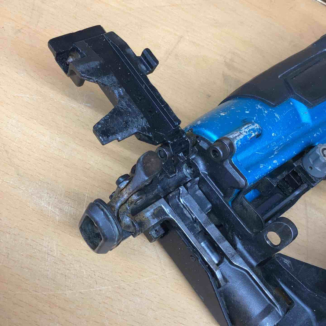 ★マキタ(makita) 高圧エアネジ打ち機 AR411HRM【越谷店】