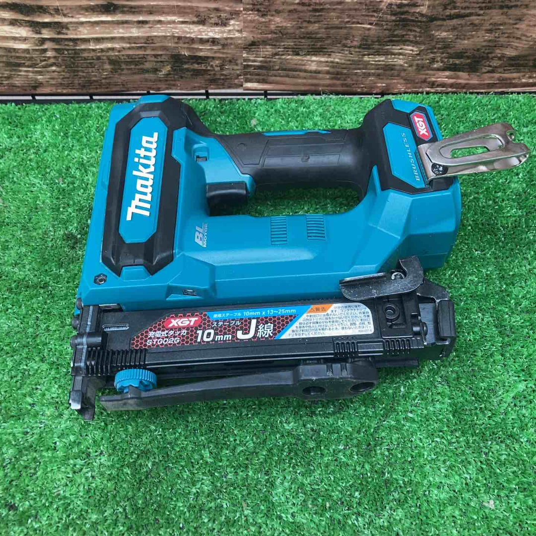 ★マキタ(makita) コードレスタッカー ST002GRDX【川越店】