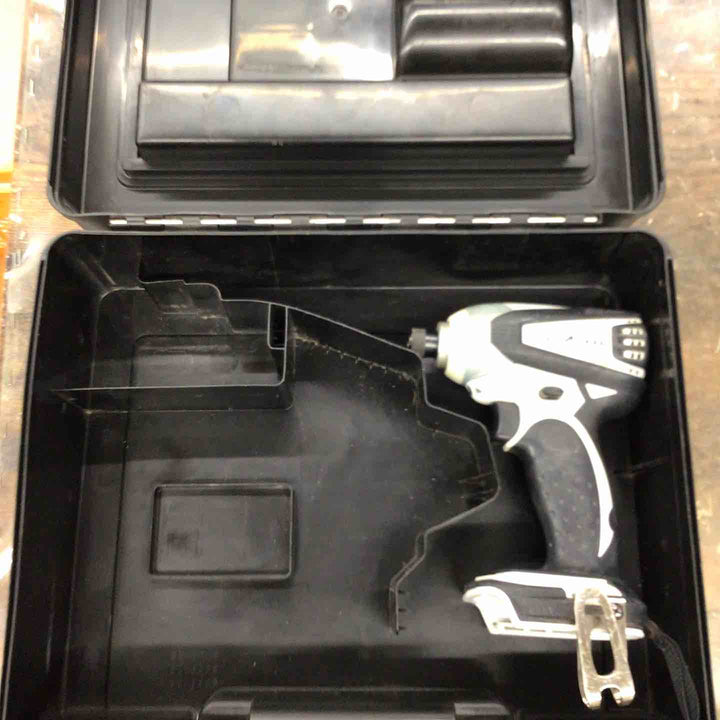 ☆マキタ(makita) コードレスインパクトドライバー TD132DZW【戸田店】