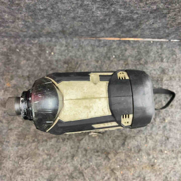 【現状品】★マキタ(makita) コードレスインパクトドライバー TD138DRFXW ライト点かず。ケース(14.4V3.0Ahバッテリー[263][344]、充電器)【鴻巣店】