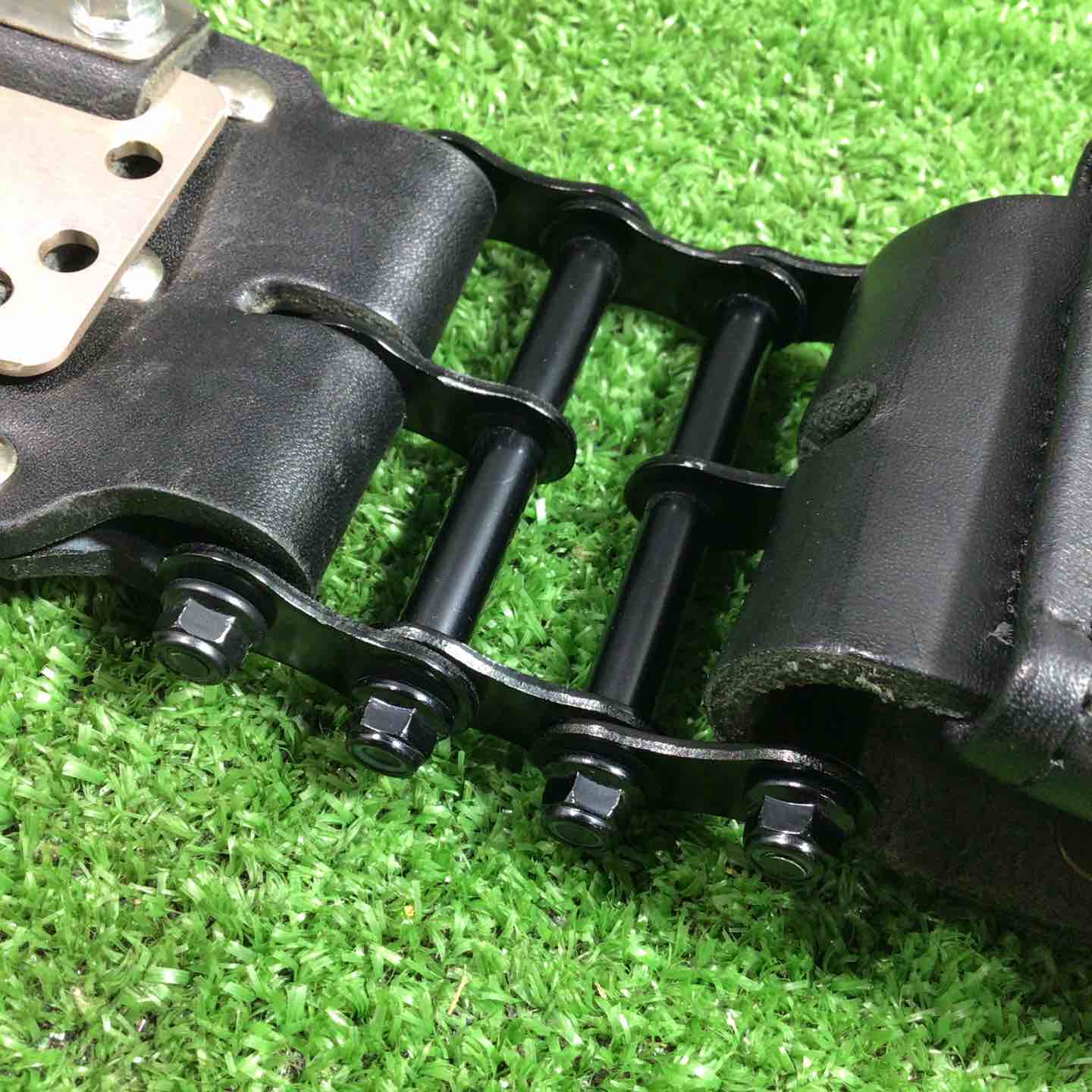 ニックス(KNICKS) セフコンべ脱着ヌメ革ベルトループ付きチェーン