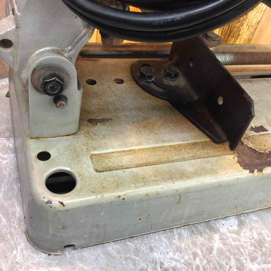 マキタ(makita) 355mm切断機 LW1401【桶川店】