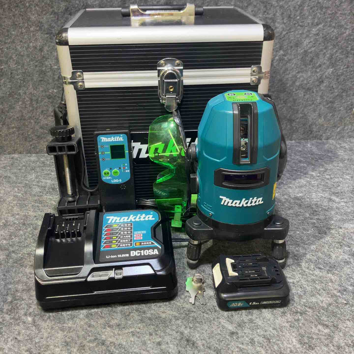 ★マキタ(makita) 10.8Vグリーンレーザー墨出し器 SK20GD バッテリー1個付きフルセット【桶川店】