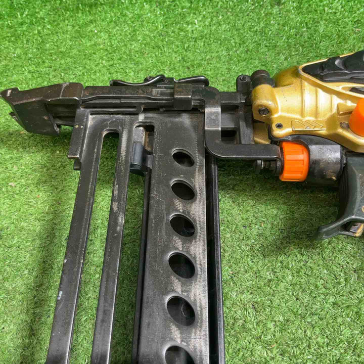 【中古品】 ハイコーキ(HIKOKI ※旧:日立工機) 高圧フロアタッカ N5004HMF 【藤沢店】