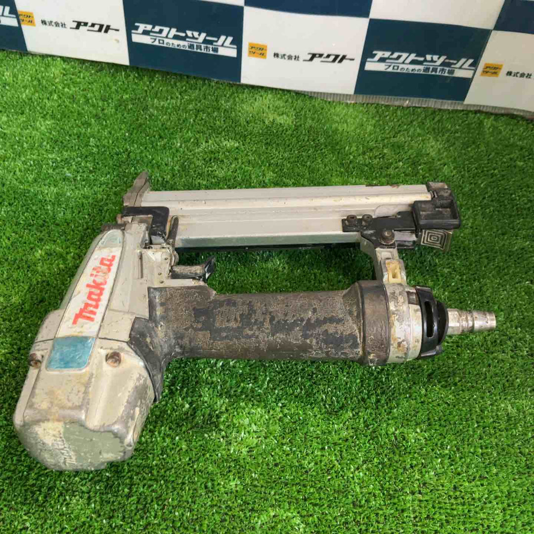 ★マキタ(makita) 常圧フィニッシュネイラ AF502N【草加店】